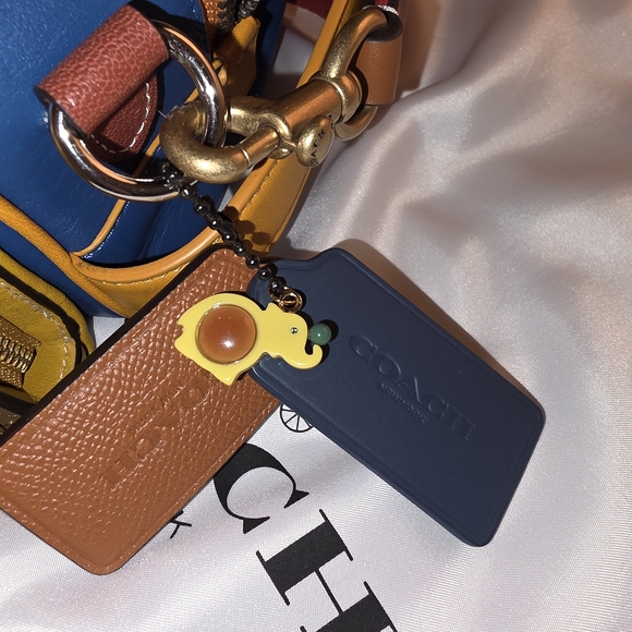 Coach Crossbody Bag in Yellow and Navy - Picture 10 of 14